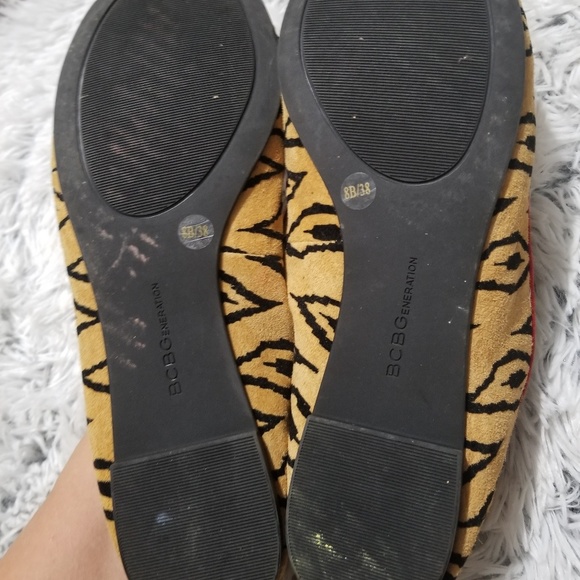 BCBGeneration loafers with black pattern sz 8 - Picture 5 of 6